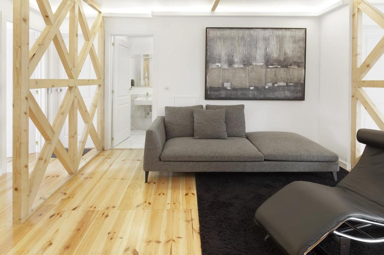 Room Lusiadas With Private Bathroom Lisboa Dış mekan fotoğraf
